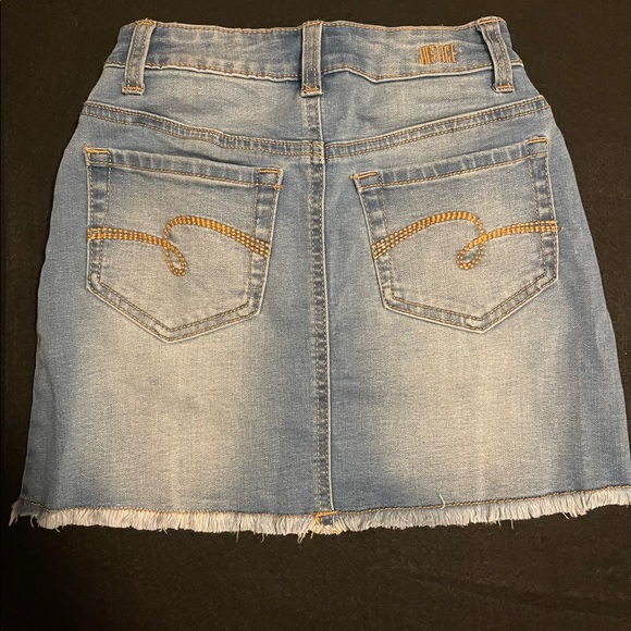 Justice - Denim Distressed Mini Skirt - Size 8 - With Pockets - NWT - Picture 2 of 16